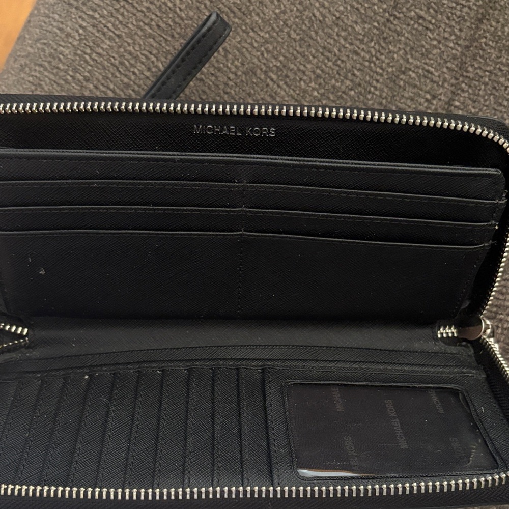 Michael Kors Black Logo Wristlet - Picture 5 of 5